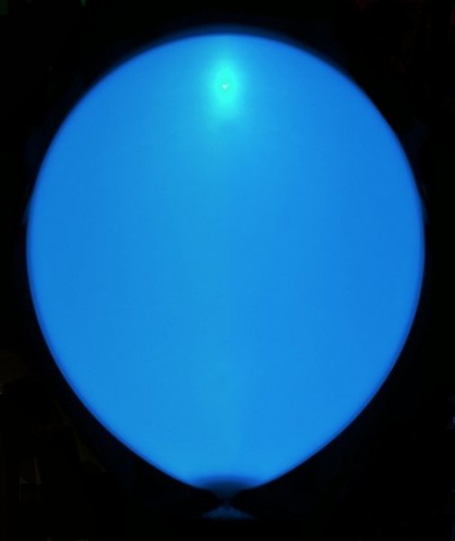 Svítící nafukovací balónky - 1ks - Modrý